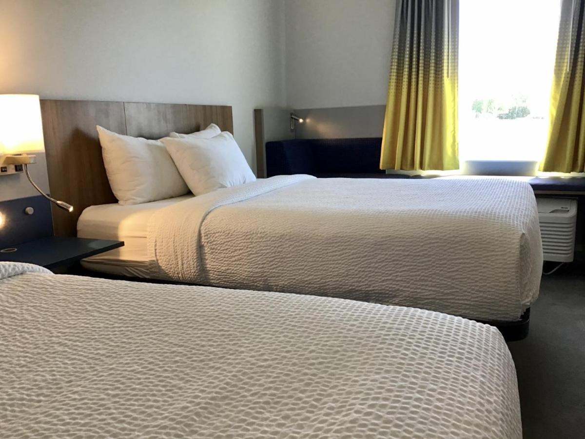 Holiday Inn Express & Suites George - Quincy South By Ihg Bagian luar foto