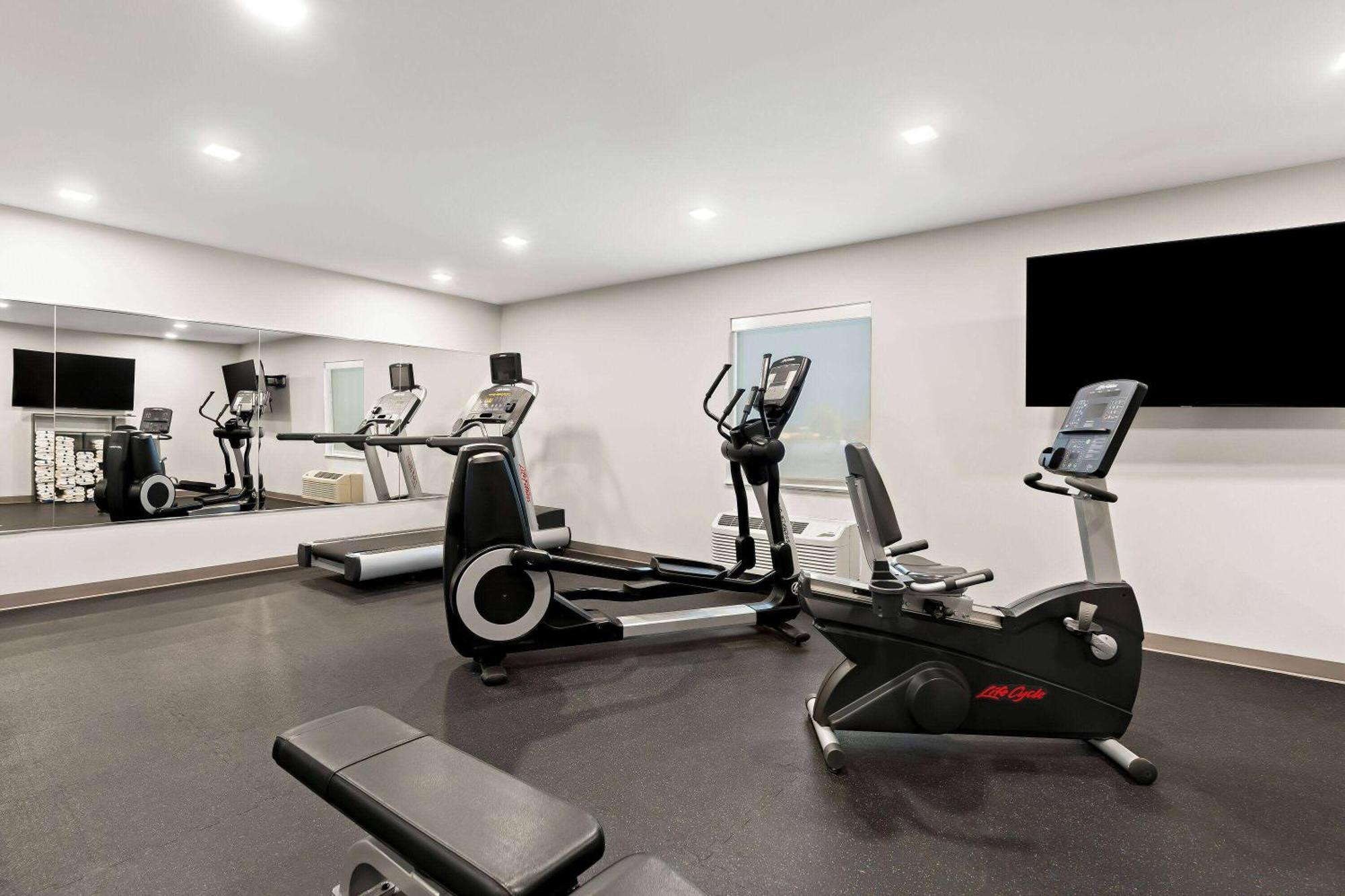 Holiday Inn Express & Suites George - Quincy South By Ihg Bagian luar foto