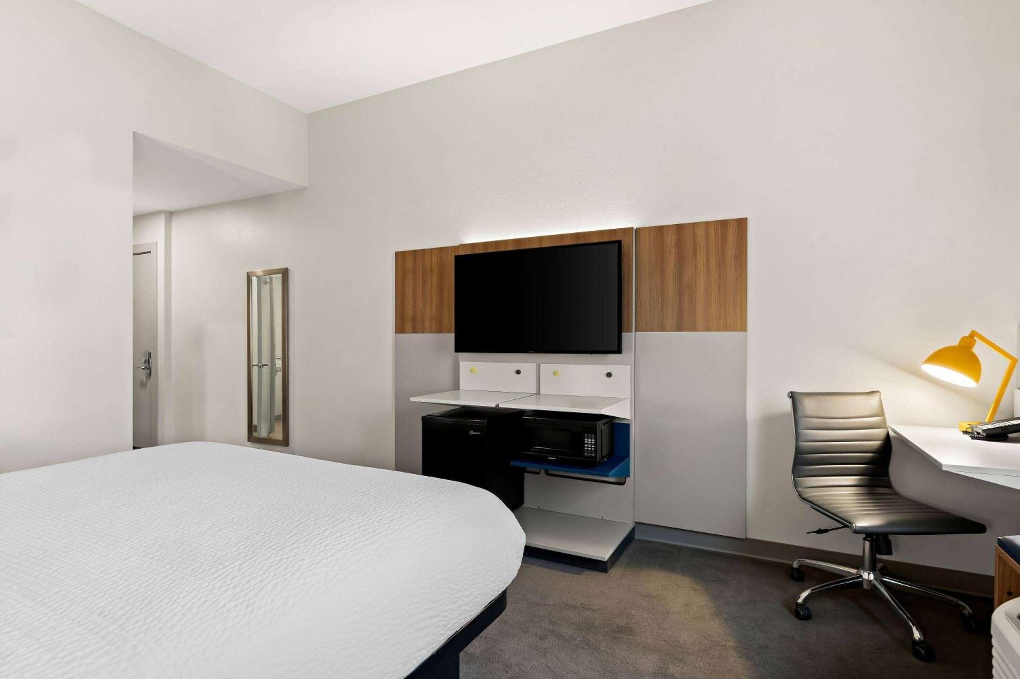 Holiday Inn Express & Suites George - Quincy South By Ihg Bagian luar foto