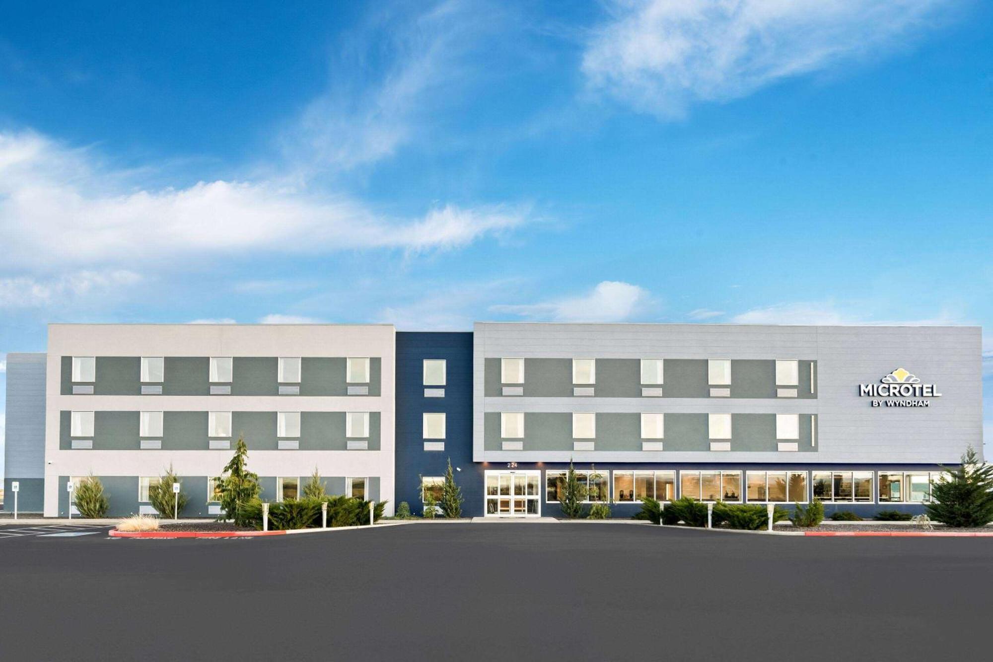Holiday Inn Express & Suites George - Quincy South By Ihg Bagian luar foto