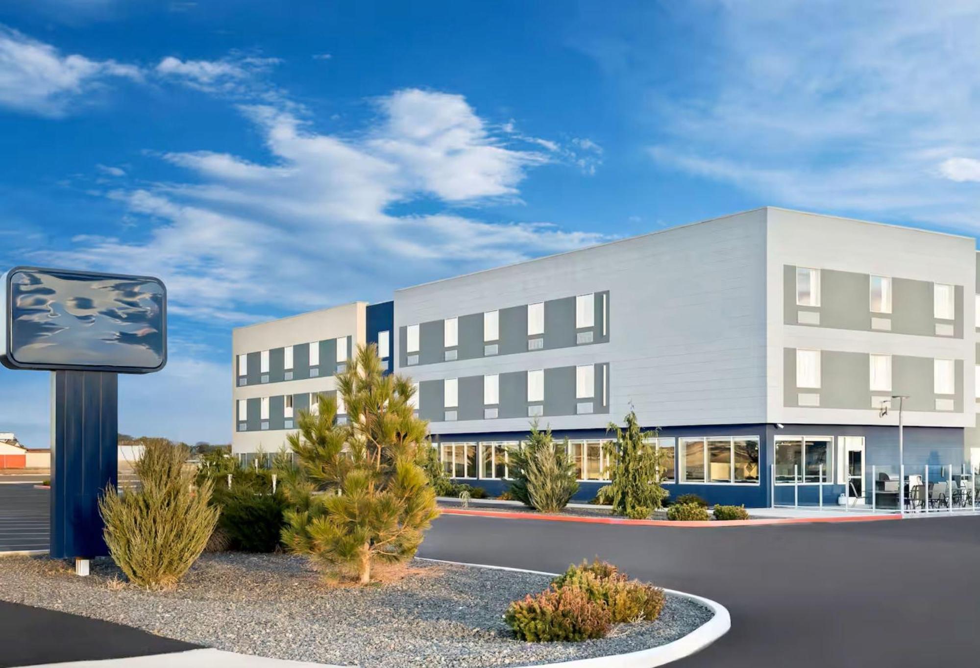 Holiday Inn Express & Suites George - Quincy South By Ihg Bagian luar foto