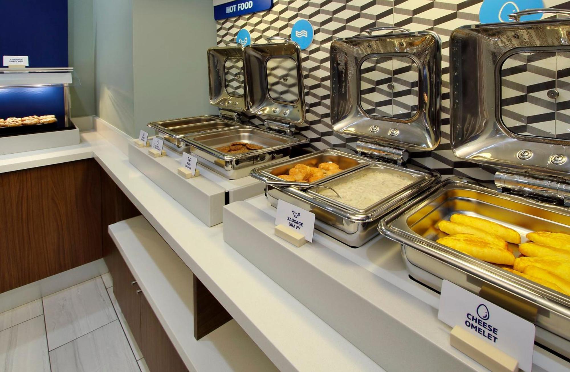 Holiday Inn Express & Suites George - Quincy South By Ihg Bagian luar foto